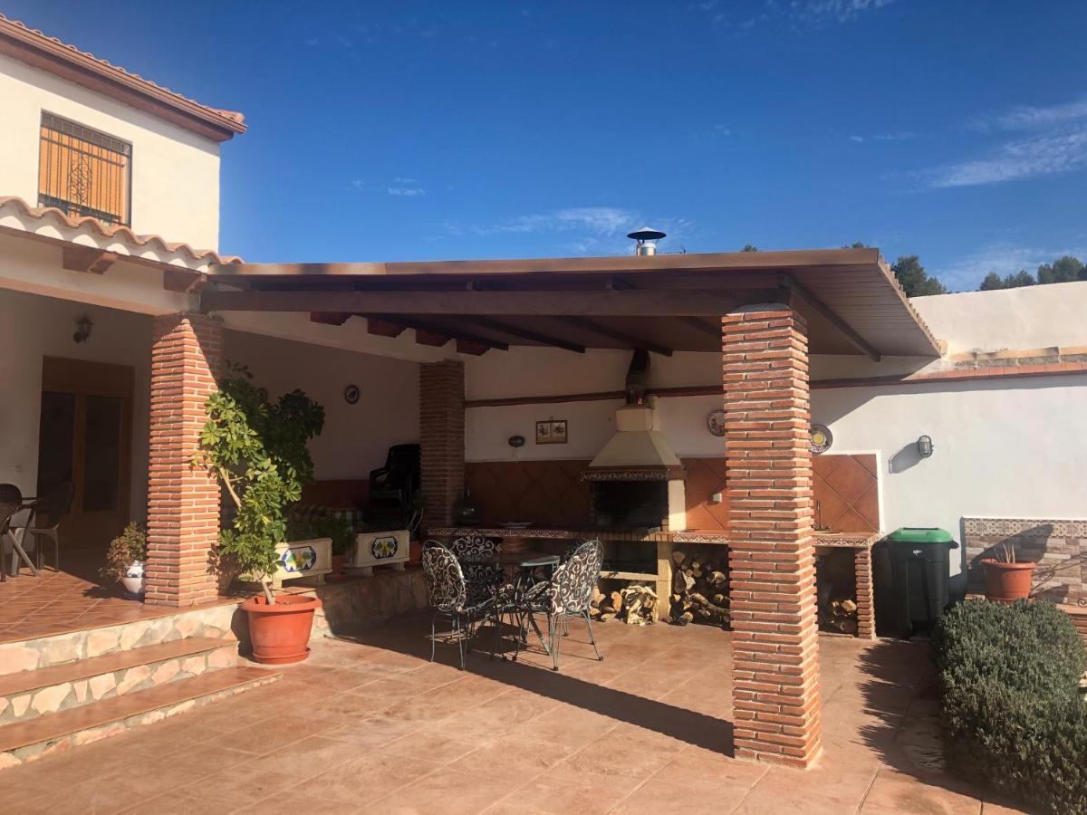 Chalet Embalse Bermejales Arenas del Rey Exterior foto