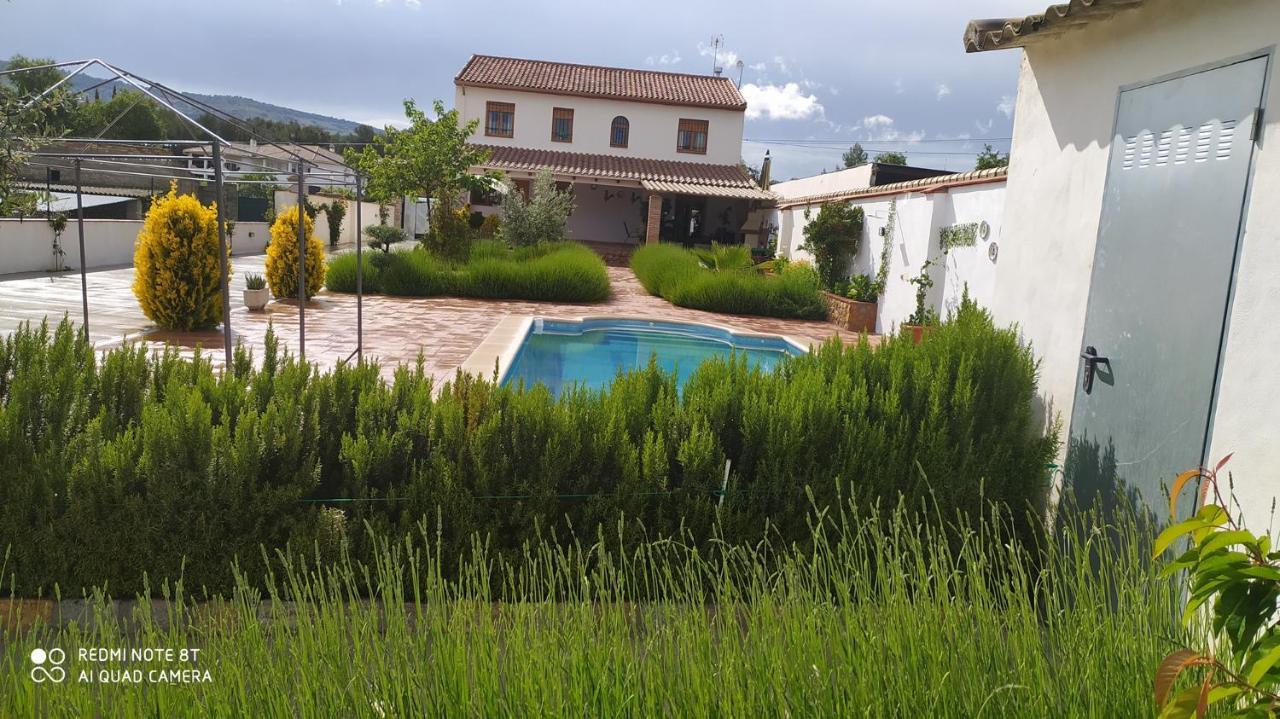 Chalet Embalse Bermejales Arenas del Rey Exterior foto
